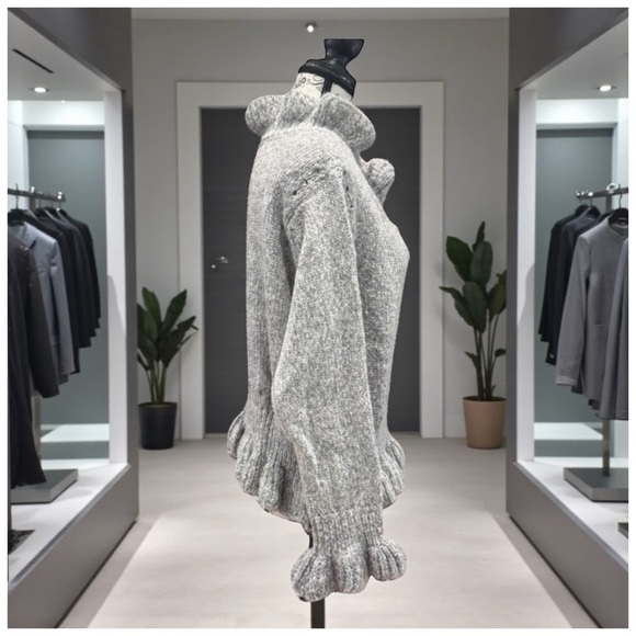 Chicwish Women's V-Neck Sweater with Ruffle Trim. Gray. Small - Picture 4 of 15